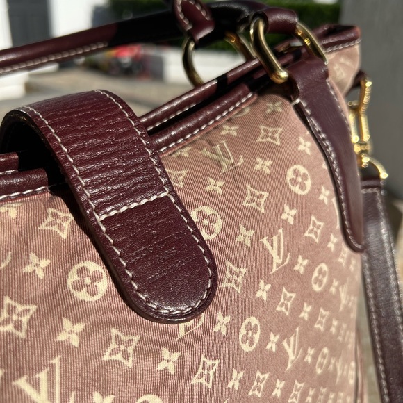 Authentic Louis Vuitton Monogram Idylle Elegie - Picture 5 of 9
